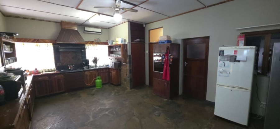 4 Bedroom Property for Sale in Songloed North West